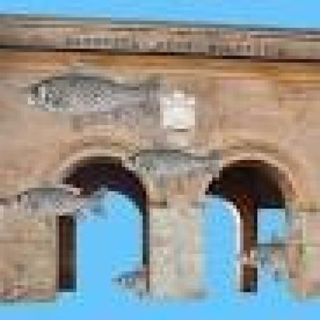 casa indipendente in vendita a Reggio nell'Emilia in zona Città Storica