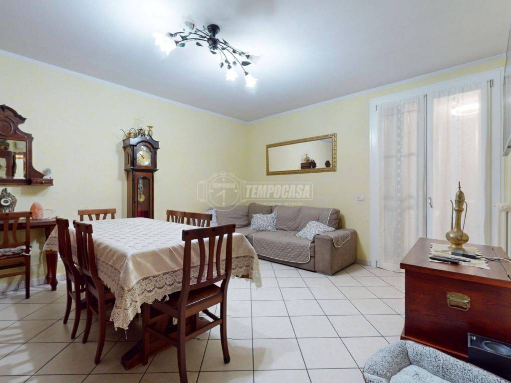 appartamento in vendita a Reggio nell'Emilia in zona Gavassa
