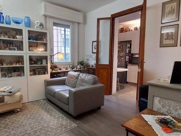 casa indipendente in vendita a Reggio nell'Emilia in zona Città Storica