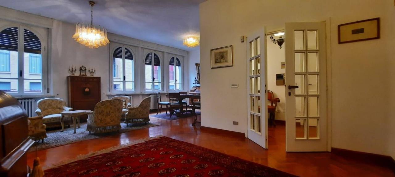 appartamento in vendita a Reggio nell'Emilia in zona Città Storica