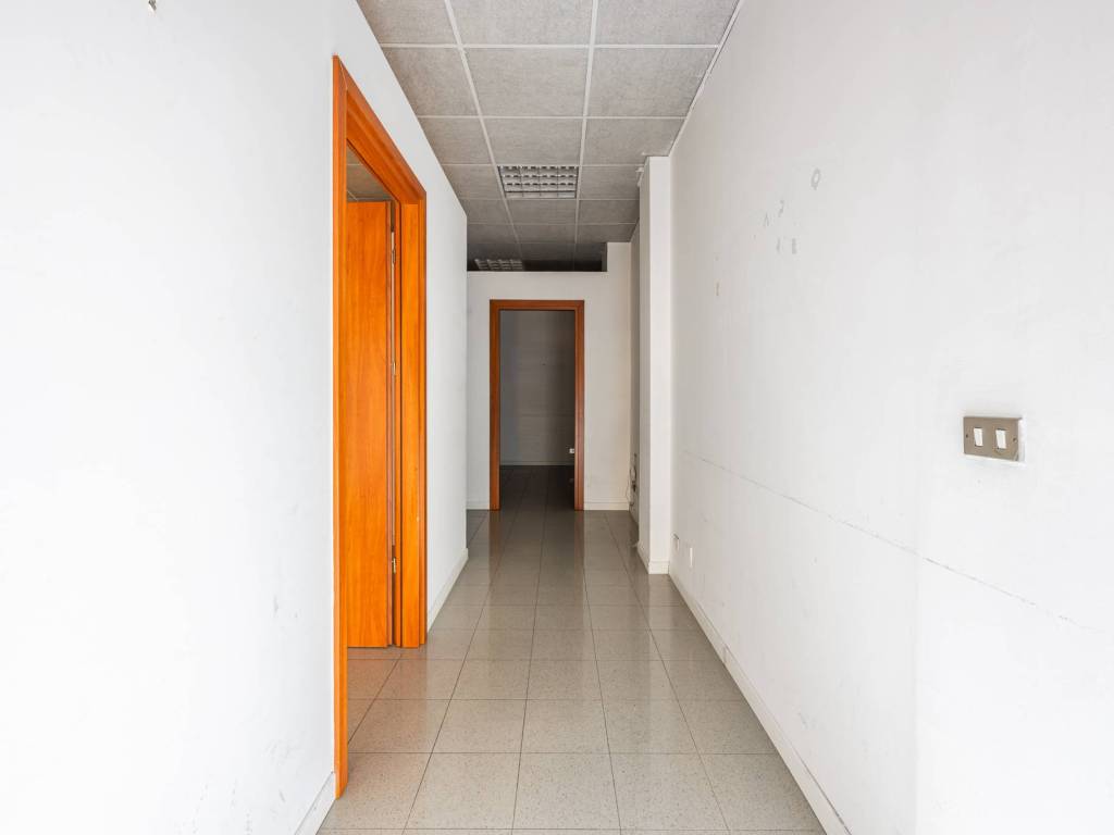 negozio in vendita a Reggio nell'Emilia