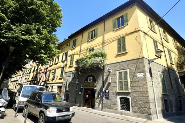 appartamento in vendita a Reggio nell'Emilia in zona Città Storica