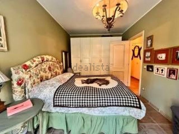 casa indipendente in vendita a Reggio nell'Emilia in zona Baragalla