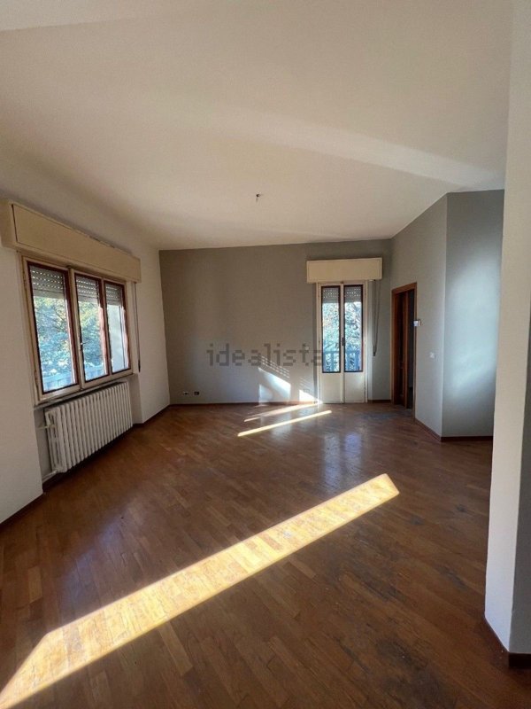 appartamento a Reggio nell'Emilia in zona San Pellegrino / Villa Canali