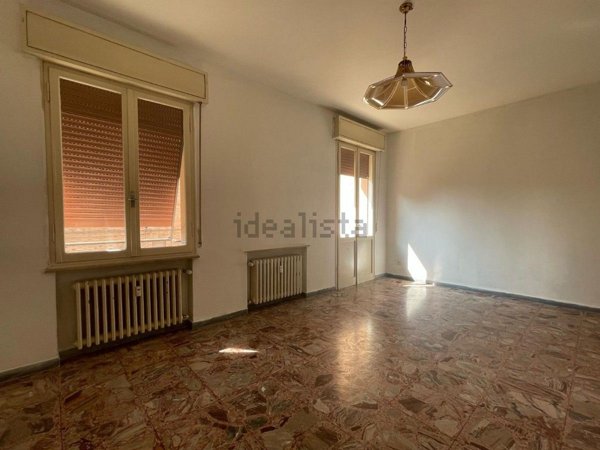 appartamento a Reggio nell'Emilia in zona San Pellegrino / Villa Canali