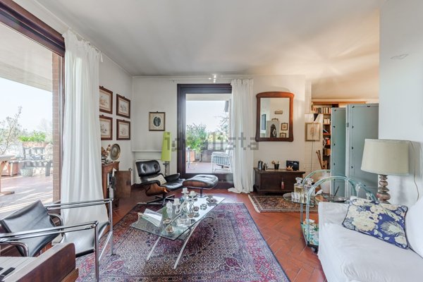 appartamento a Reggio nell'Emilia in zona San Pellegrino / Villa Canali