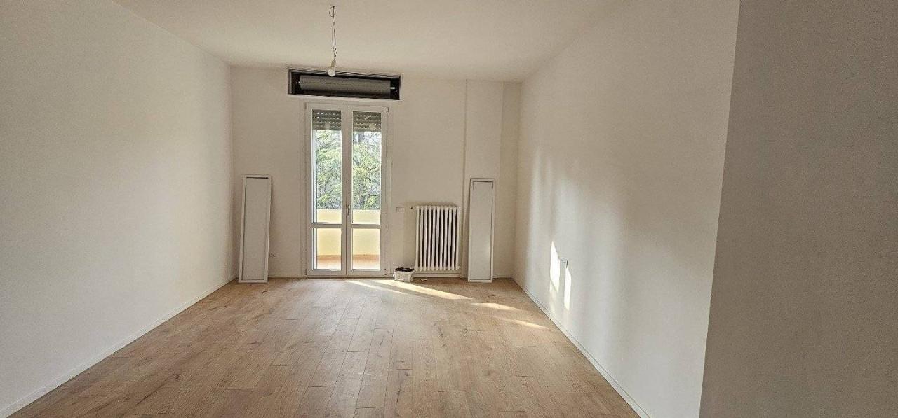 appartamento in vendita a Reggio nell'Emilia in zona Città Storica