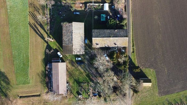 casa indipendente in vendita a Reggio nell'Emilia