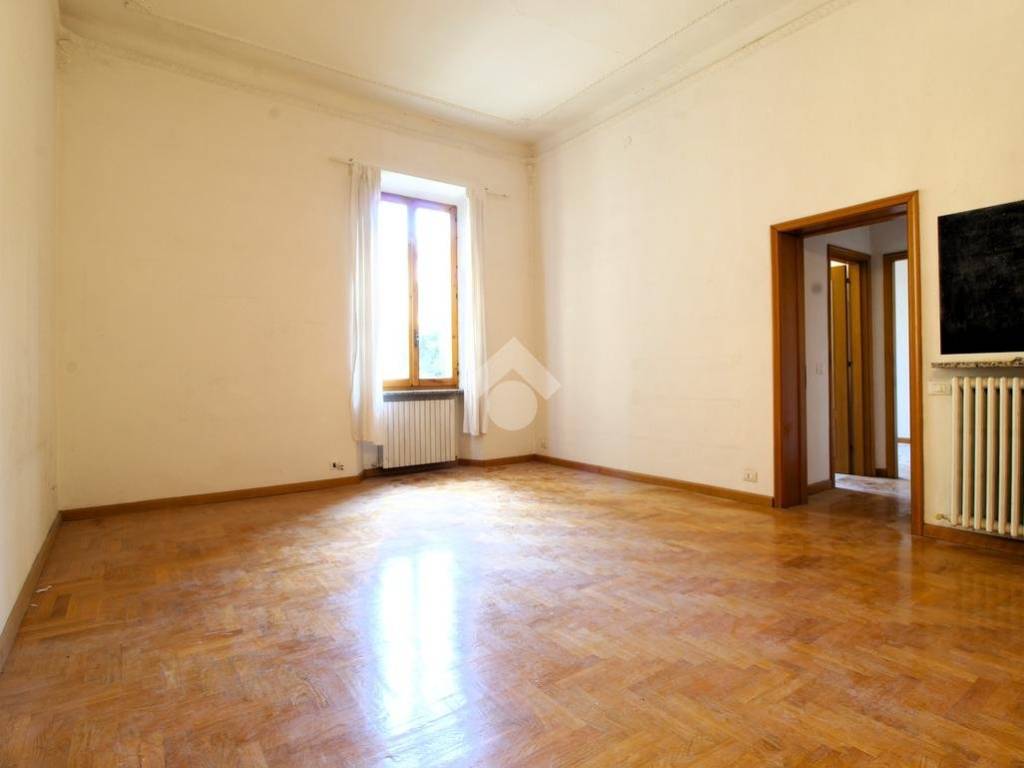 appartamento in vendita a Reggio nell'Emilia in zona Città Storica