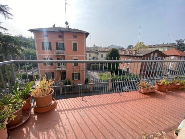 appartamento a Reggio nell'Emilia in zona San Pellegrino / Villa Canali