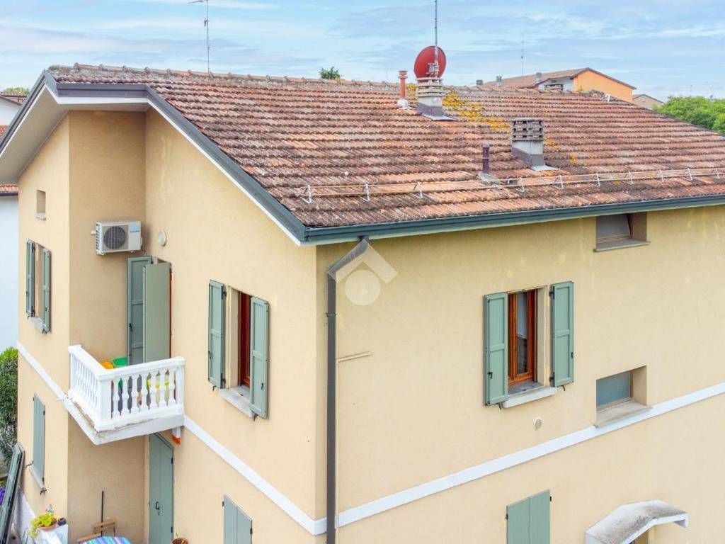 appartamento in vendita a Reggio nell'Emilia in zona Regina Pacis