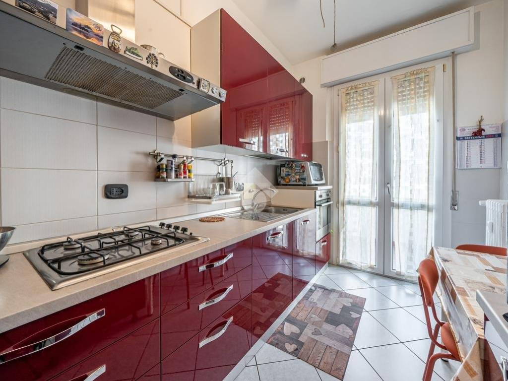 appartamento in vendita a Reggio nell'Emilia in zona Città Storica