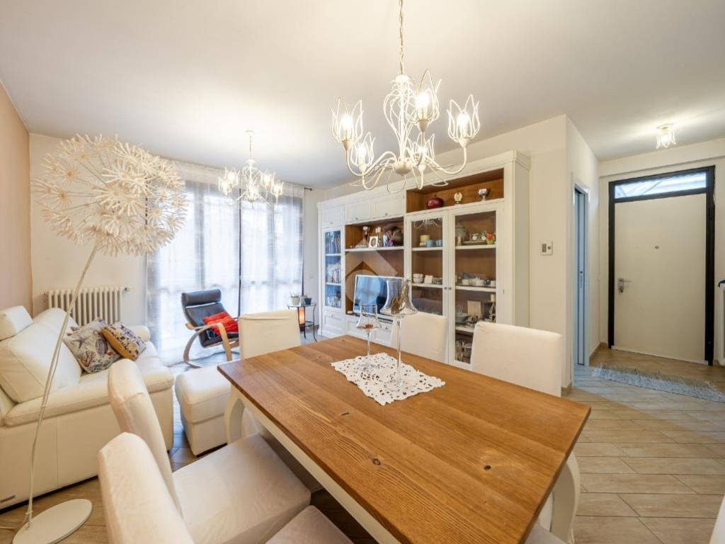 appartamento in vendita a Reggio nell'Emilia in zona Baragalla