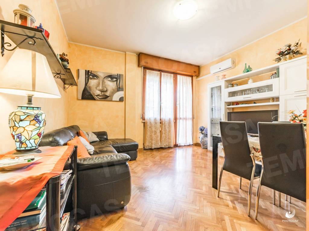 appartamento in vendita a Reggio nell'Emilia in zona Città Storica