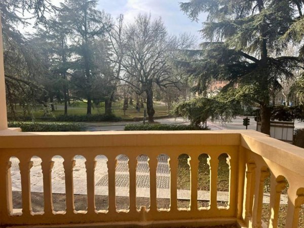 appartamento in vendita a Reggio nell'Emilia in zona Città Storica
