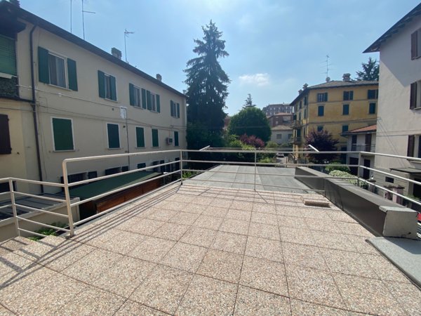 casa indipendente in vendita a Reggio nell'Emilia in zona Città Storica