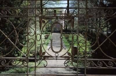 casa indipendente in vendita a Reggio nell'Emilia in zona Città Storica