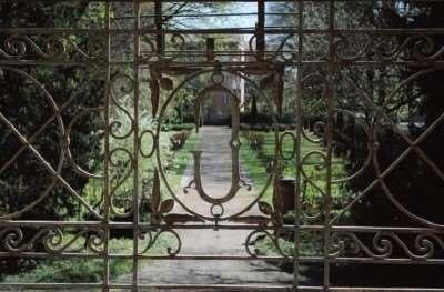 casa indipendente in vendita a Reggio nell'Emilia in zona Città Storica