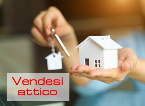 appartamento in vendita a Reggio nell'Emilia in zona Città Storica