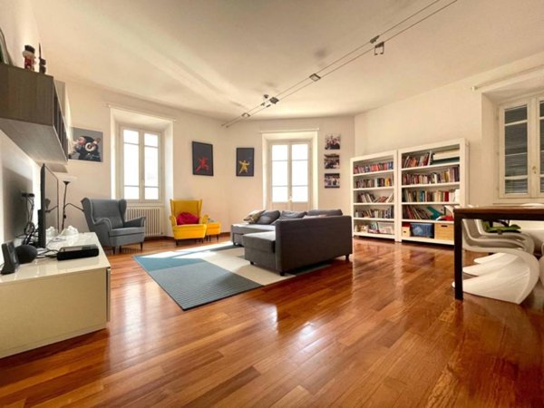 appartamento in vendita a Reggio nell'Emilia in zona Città Storica
