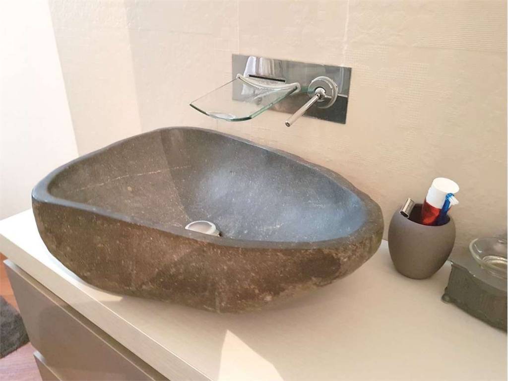 casa indipendente in vendita a Reggio nell'Emilia