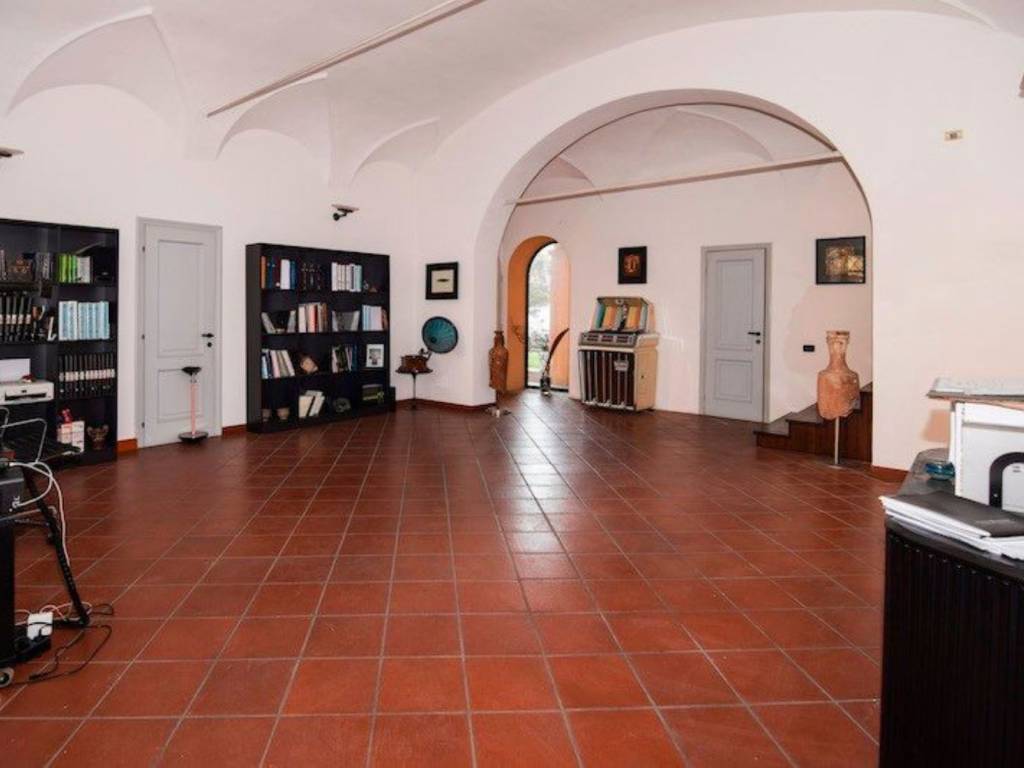 appartamento in vendita a Reggio nell'Emilia in zona Città Storica