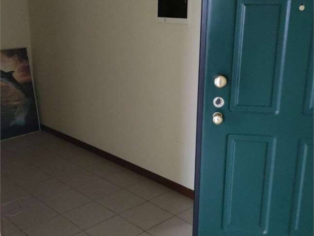 appartamento in vendita a Reggio nell'Emilia in zona Stranieri / Bazzarola