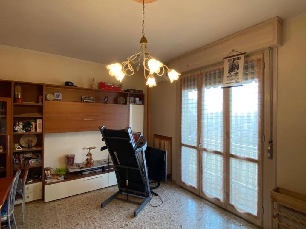 appartamento in vendita a Reggio nell'Emilia in zona Ospizio