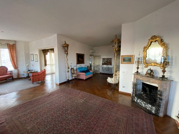 appartamento in vendita a Reggio nell'Emilia