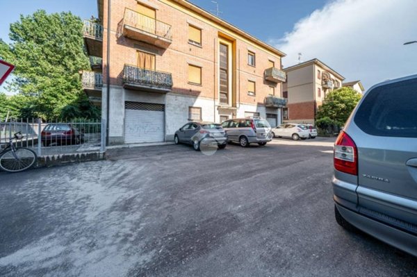 appartamento in vendita a Reggio nell'Emilia in zona Orologio