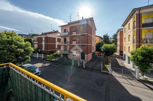 appartamento in vendita a Reggio nell'Emilia in zona Orologio