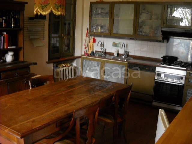 casa indipendente in vendita a Reggio nell'Emilia in zona Rivalta