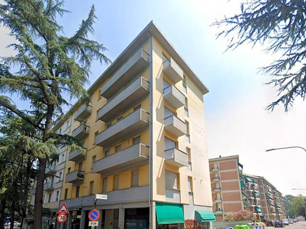 appartamento in vendita a Reggio nell'Emilia in zona Città Storica