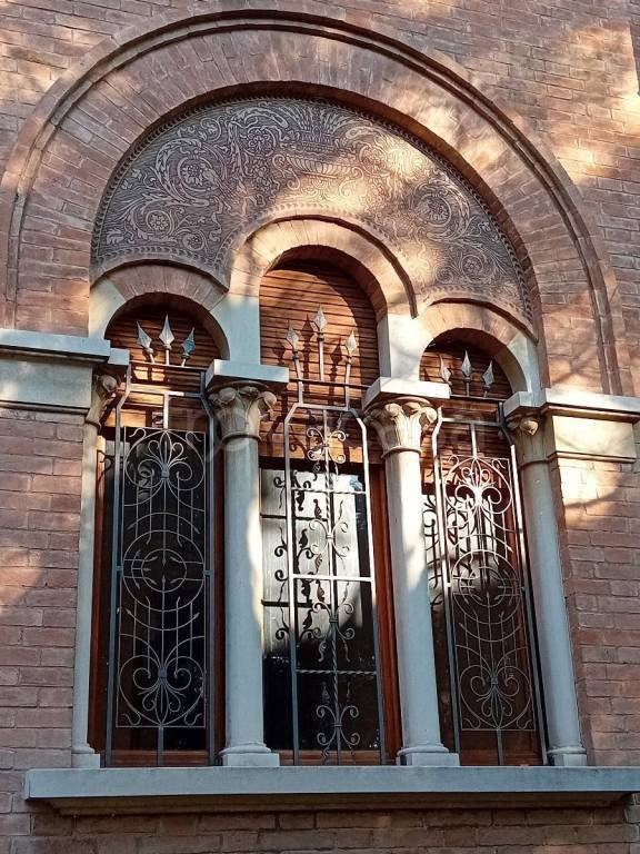 casa indipendente in vendita a Reggio nell'Emilia in zona Rosta Nuova