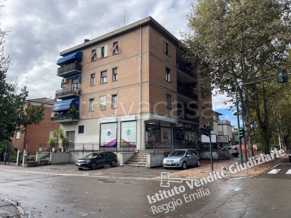 appartamento in vendita a Reggio nell'Emilia in zona Santa Croce