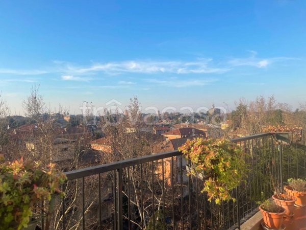 appartamento in vendita a Reggio nell'Emilia in zona Città Storica