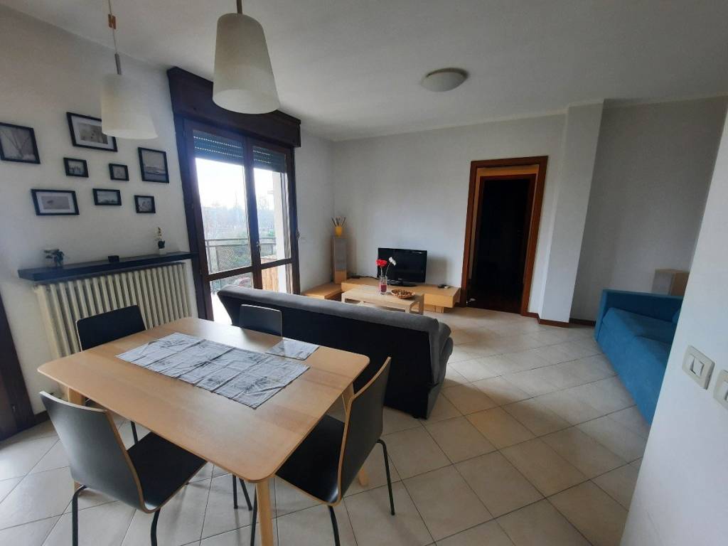 appartamento in vendita a Reggio nell'Emilia in zona Città Storica