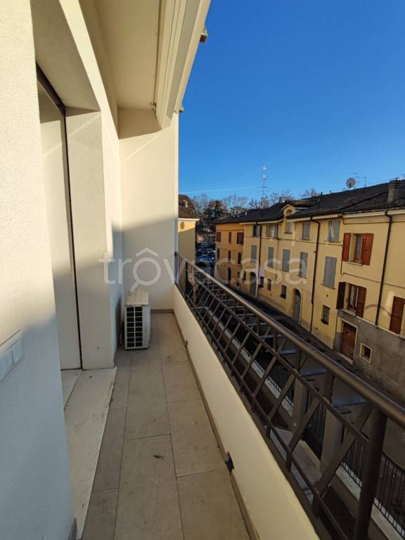 appartamento in vendita a Reggio nell'Emilia in zona Città Storica