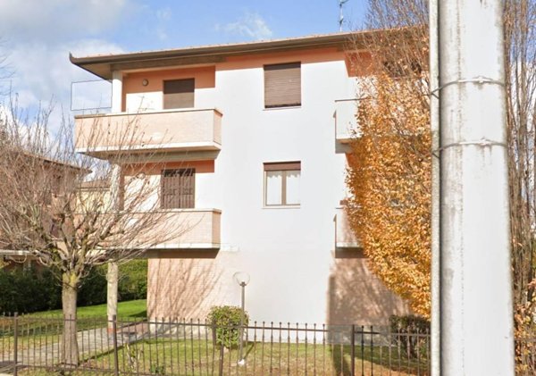 appartamento in vendita a Reggio nell'Emilia in zona Roncocesi