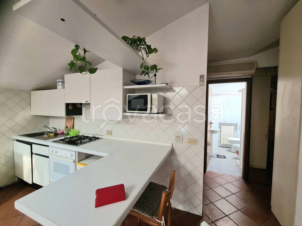 appartamento in vendita a Reggio nell'Emilia in zona Città Storica