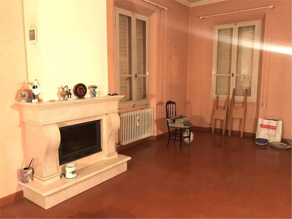 casa indipendente in vendita a Reggio nell'Emilia