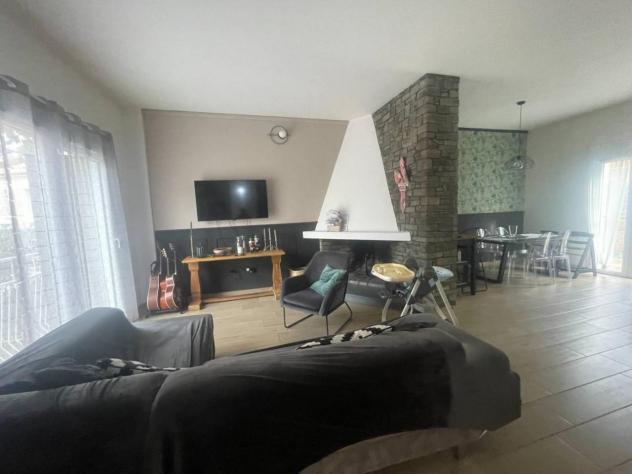 casa indipendente in vendita a Reggio nell'Emilia in zona Città Storica