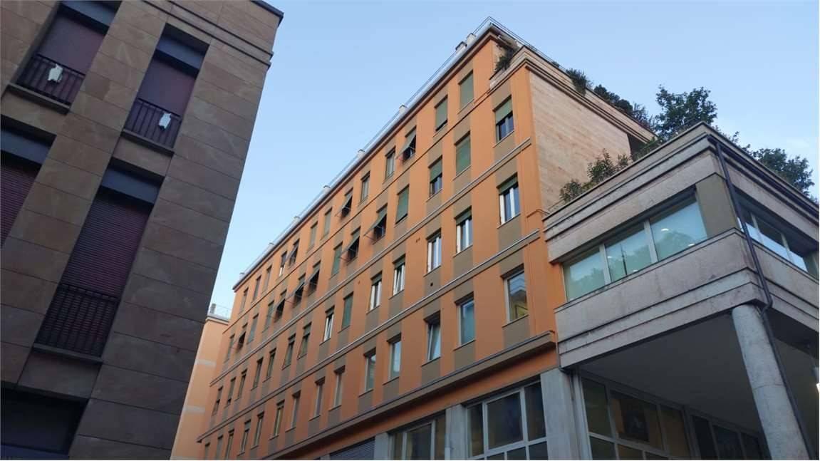 appartamento in vendita a Reggio nell'Emilia in zona Città Storica