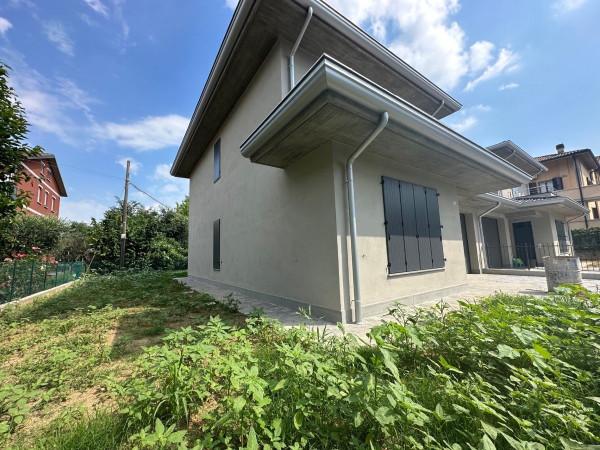 casa indipendente in vendita a Reggio nell'Emilia in zona San Bartolomeo