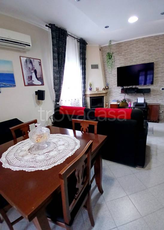 casa indipendente in vendita a Reggio nell'Emilia in zona San Maurizio