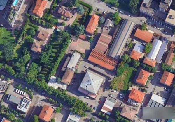 ufficio in vendita a Reggio nell'Emilia in zona Ospizio