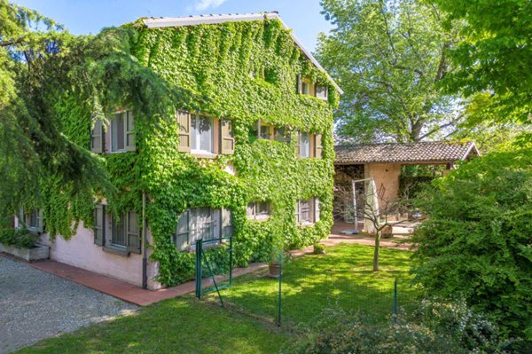 casa indipendente in vendita a Reggio nell'Emilia in zona Fogliano