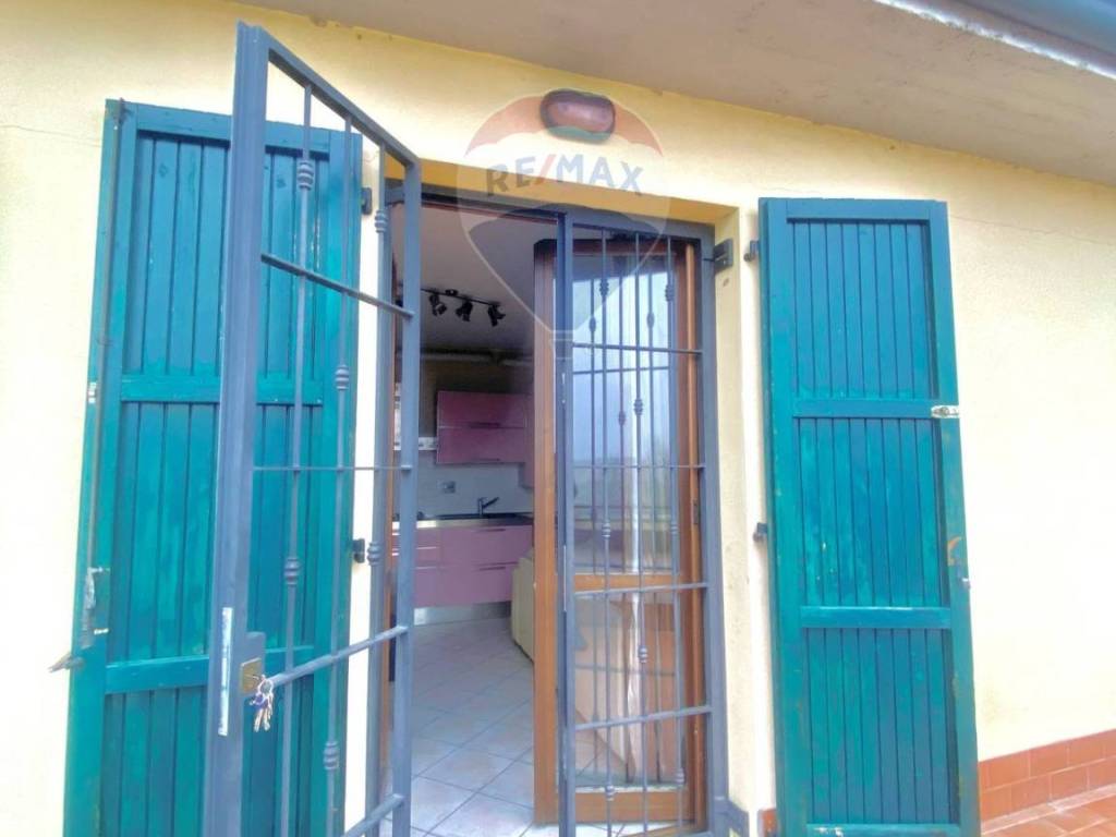 appartamento in vendita a Reggio nell'Emilia in zona Sesso