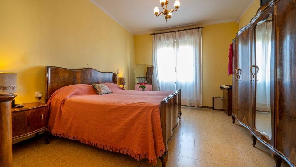 casa indipendente in vendita a Reggio nell'Emilia in zona San Bartolomeo