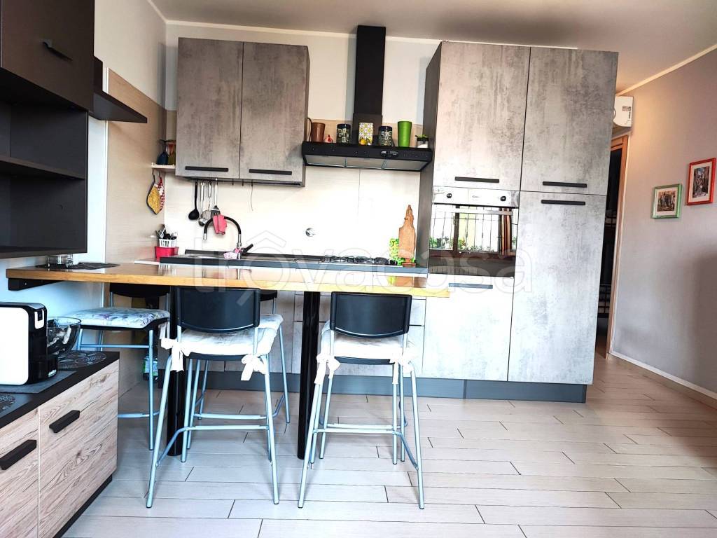 appartamento in vendita a Reggio nell'Emilia in zona Buco del Signore